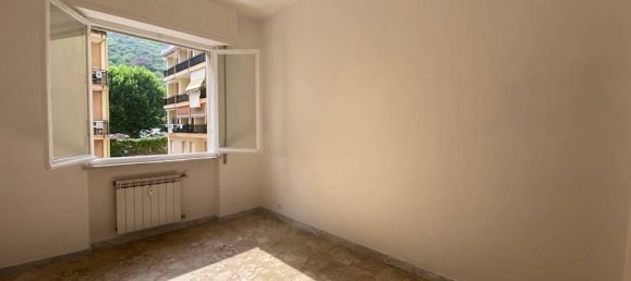 2 rooms Apartment in Finale Ligure, Italy No. 146152 7