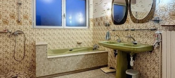 3 Schlafzimmer Haus in Brin-sur-Seille, France, Nr. 49320 11