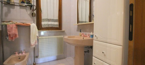 5غرفة فيلا في Udine, Italy رقم 68125 20