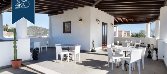 Hotel de 40 dormitorios en Lipari, Italy No. 370924 30