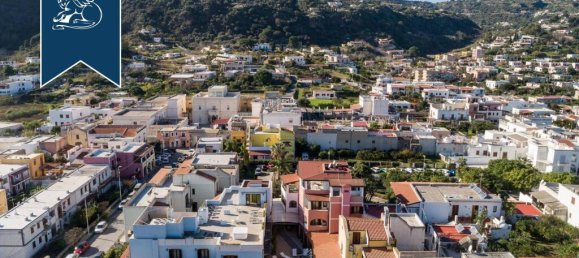 Hotel de 40 dormitorios en Lipari, Italy No. 370924 25