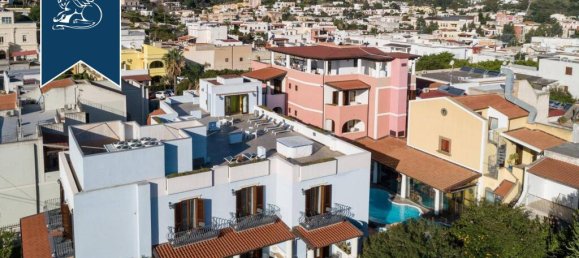 Hotel de 40 dormitorios en Lipari, Italy No. 370924 39