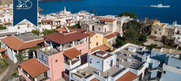 Hotel de 40 dormitorios en Lipari, Italy No. 370924 26