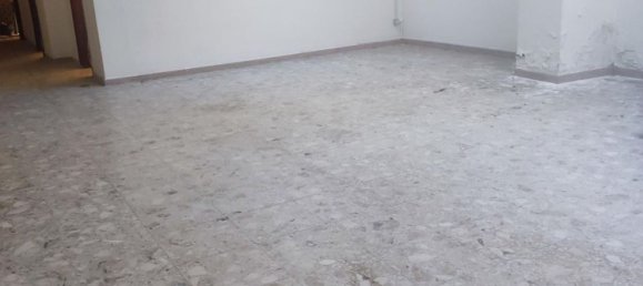 Bureau à Brindisi, Italy 121m² No. 348376 5