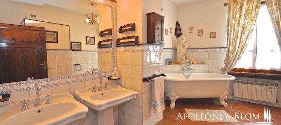 7 Schlafzimmer Villa in Perugia, Italy, Nr. 54499 47