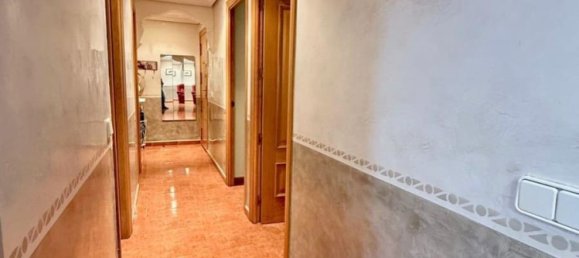 3 bedrooms Apartment in Benidorm, Spain No. 133343 8