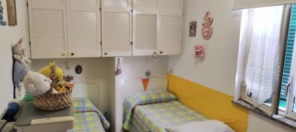 5-Zimmer Villa in Santa Marinella, Italy, Nr. 211037 5