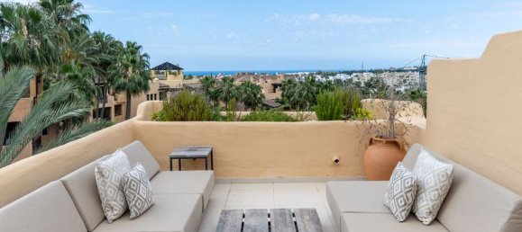 3 bedrooms Penthouse in Estepona, Spain No. 189652 44