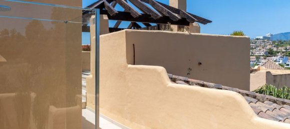 3 bedrooms Penthouse in Estepona, Spain No. 189652 42