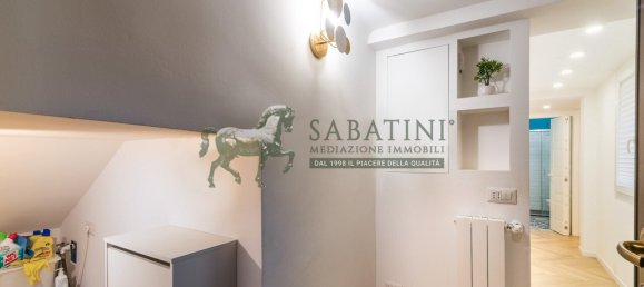 1 bedroom Apartment in Milan, Italy No. 291802 4