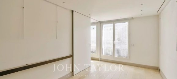 Dúplex de 4 dormitorios en Paris, France No. 360772 16