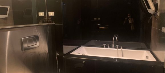 Apartamento com 2 quartos em condomínio em Sathon, Thailand N.º 8666 9