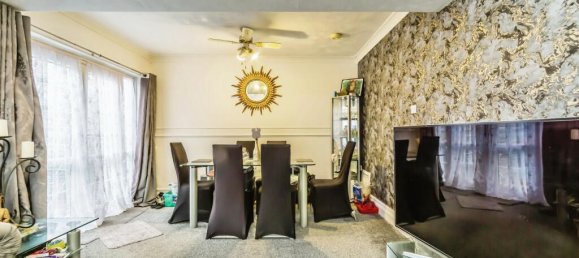 Casa T3 em New Addington, United Kingdom N.º 8115 4