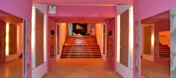 2500m² Property in Athens, Greece No. 6968 4