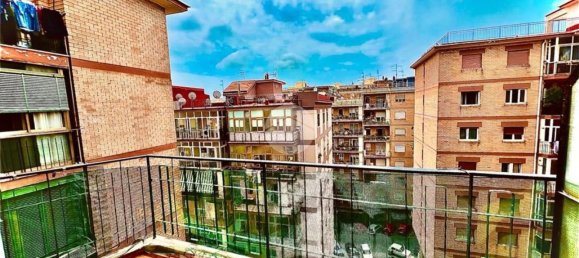 4 rooms Apartment in Naples, Italy No. 97684 8