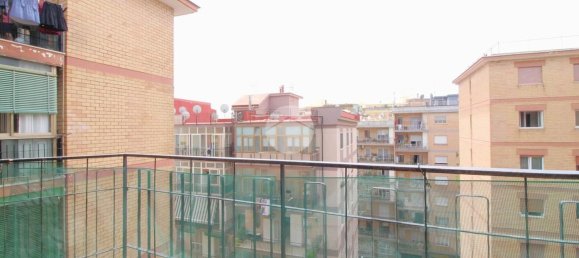 4 rooms Apartment in Naples, Italy No. 97684 12