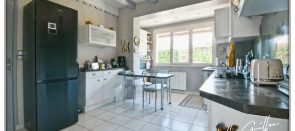 3 bedrooms House in Vallenay, France No. 155777 11