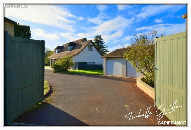 3 bedrooms House in Vallenay, France No. 155777