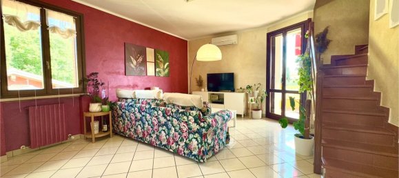 4 bedrooms Duplex in Reggio Emilia, Italy No. 372333 10