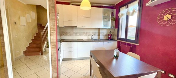 4 bedrooms Duplex in Reggio Emilia, Italy No. 372333 5