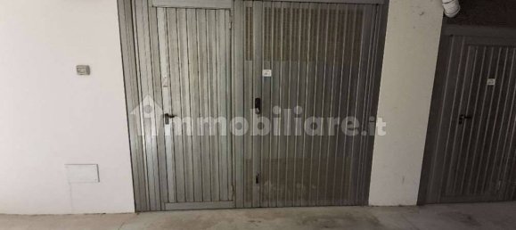 1 room Garage in Fermo, Italy No. 272716 2