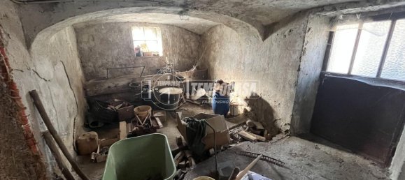 6-salle Maison à Castellamonte, Italy No. 38612 28