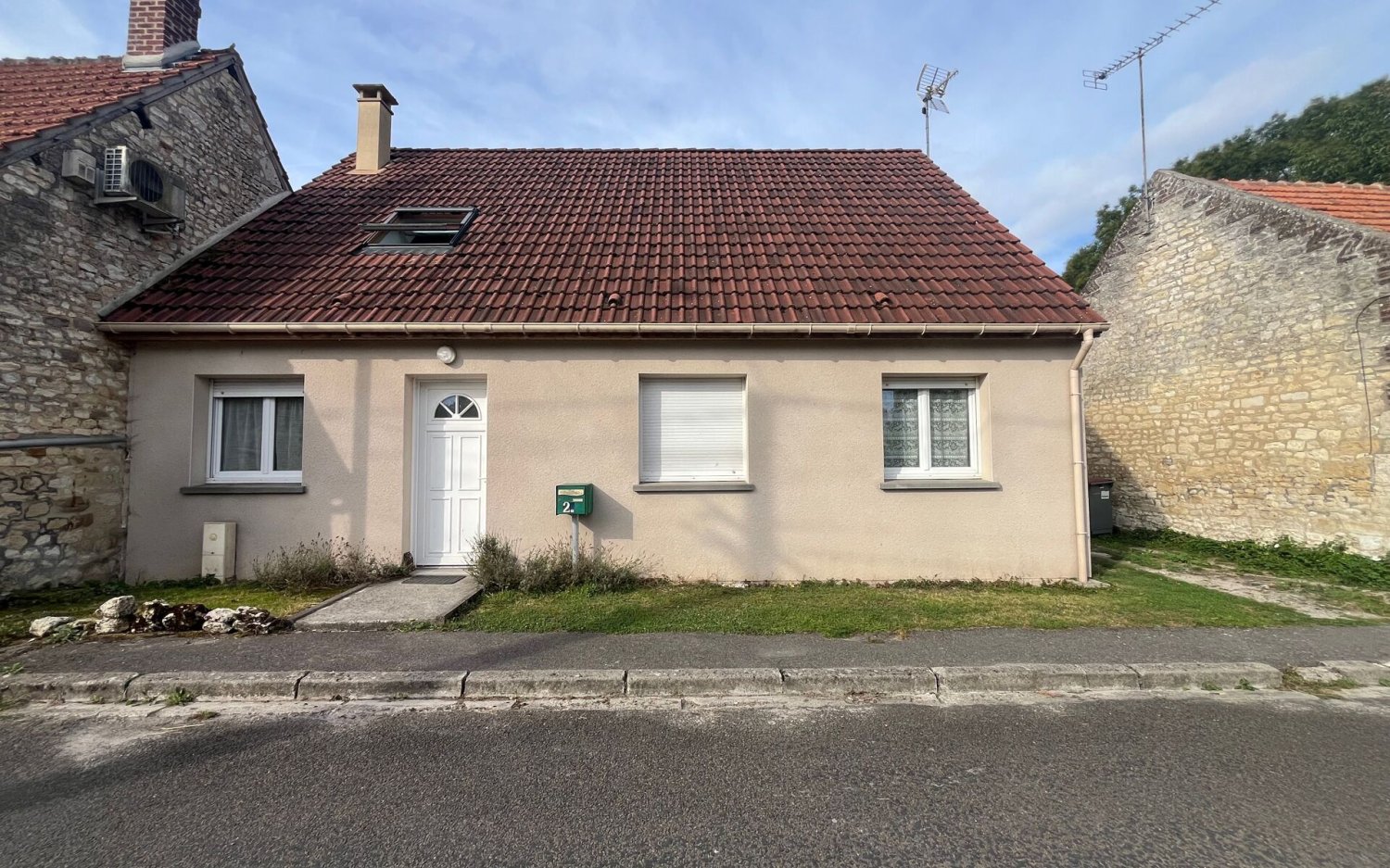 4 rooms House in Pierrepont, France No. 338055