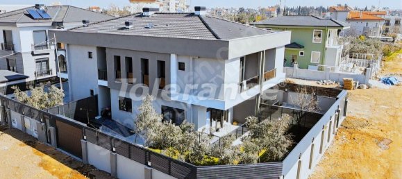 Villa 3+1 in Antalya, Turkey No. 28046 14