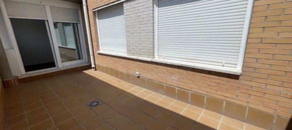 2 bedrooms Apartment in Madrid, Spain No. 146204 2