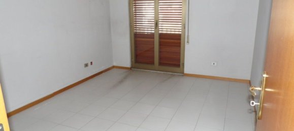 Квартира с 3 комнатами в Фьюмефреддо ди Сицилия, Италия № 138435 4