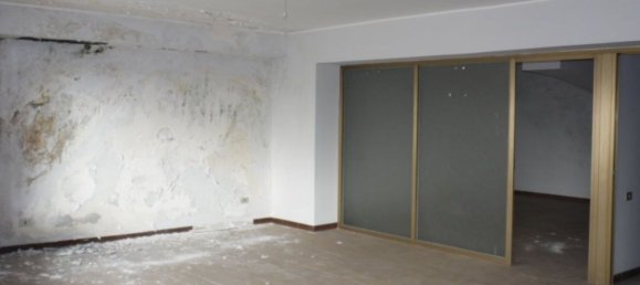 Квартира с 3 комнатами в Фьюмефреддо ди Сицилия, Италия № 138435 32