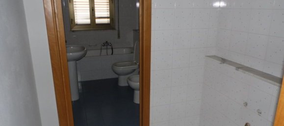 Квартира с 3 комнатами в Фьюмефреддо ди Сицилия, Италия № 138435 2