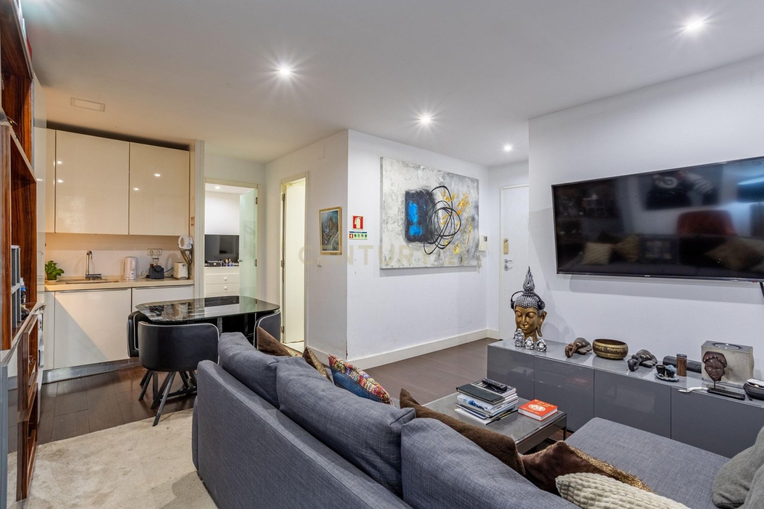 2 bedrooms Apartment in Lisbon, Portugal No. 236302