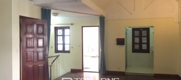 3 bedrooms Villa in Tay Ho, Vietnam No. 2717 12