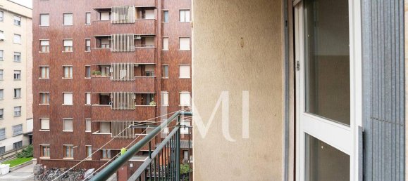 Квартира с 5 комнатами в Милан, Италия № 242442 15