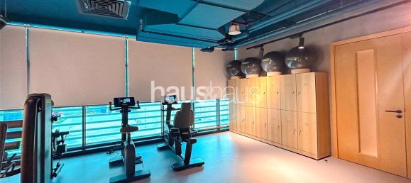 Studio in Palm Jumeirah, UAE No. 99128 11