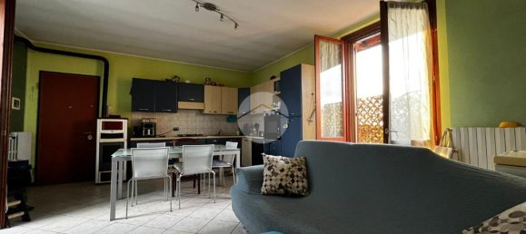 Квартира с 2 спальнями в Камизано, Италия № 329468 16