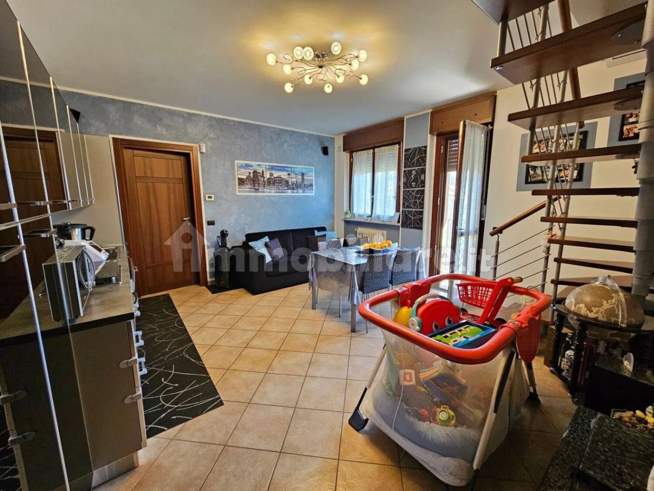 Apartamento de 2 dormitorios en Voghera, Italy No. 118667