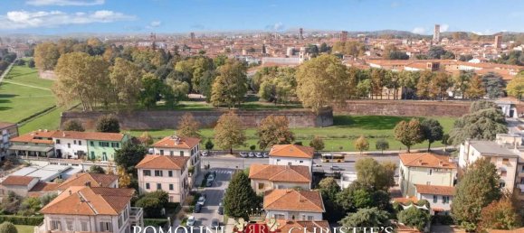 6 chambres Villa à Lucca, Italy No. 135677 5