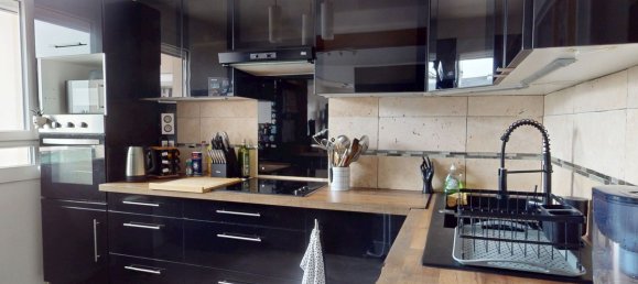 2 chambres Appartement à Orléans, France No. 334024 9