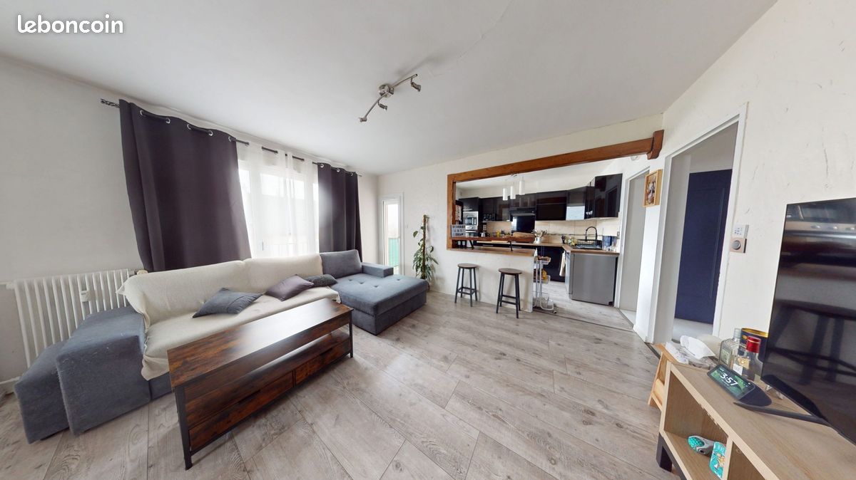 2 chambres Appartement à Orléans, France No. 334024