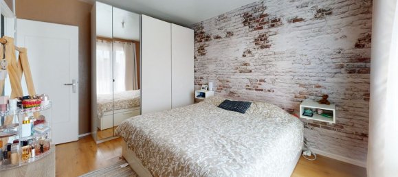 2 chambres Appartement à Orléans, France No. 334024 5