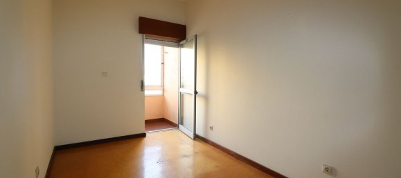 Apartamento de 3 dormitorios en Loures, Portugal No. 94685 9