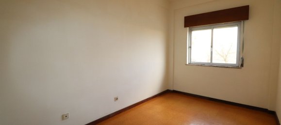 Apartamento de 3 dormitorios en Loures, Portugal No. 94685 12