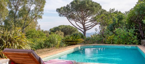Villa de 4 dormitorios en Rayol-Canadel-sur-Mer, France No. 99978 4