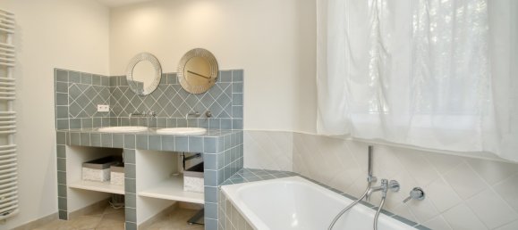 Villa de 4 dormitorios en Rayol-Canadel-sur-Mer, France No. 99978 12