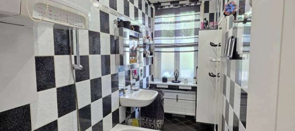 Квартира с 3 спальнями в Фюрт, Германия № 261397 7