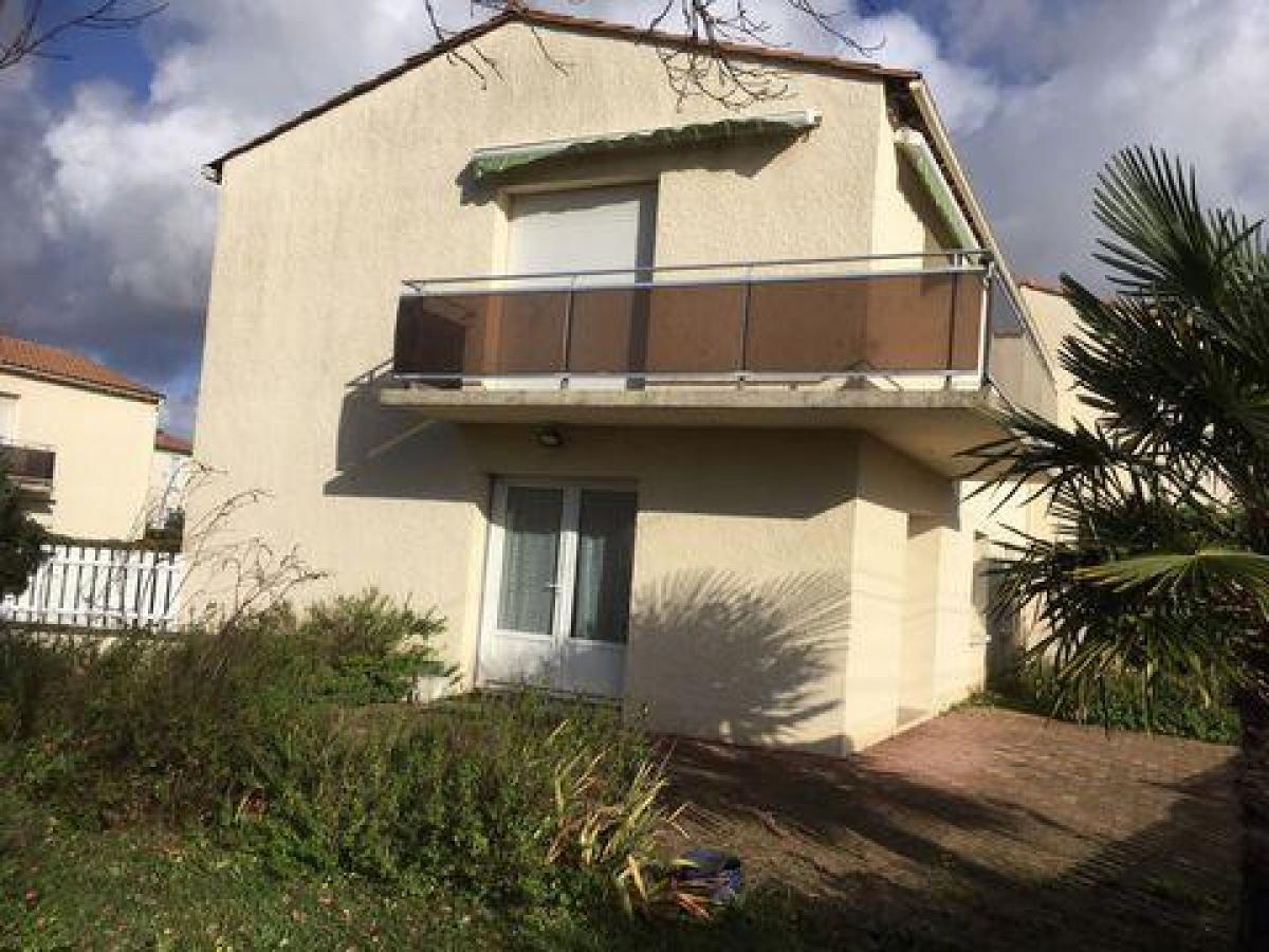Condominio de 2 dormitorios en Royan, France No. 28896