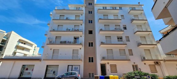 4 rooms Apartment in Modica, Italy No. 87853 2