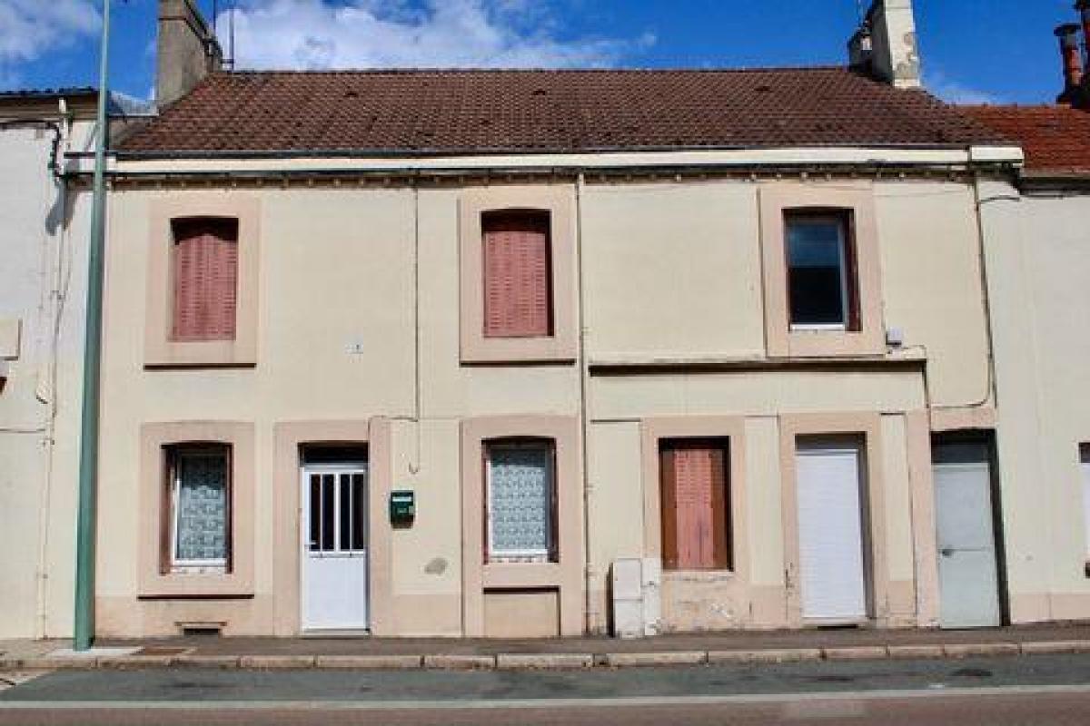2 bedrooms Condo in Le Creusot, France No. 12148